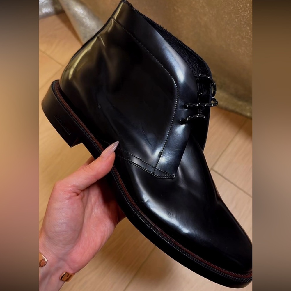 🎉SOLD🎉 NEW Burberry Black Leather Chukka Boots
